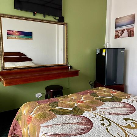 Hotel Malinche Quepos Zewnętrze zdjęcie
