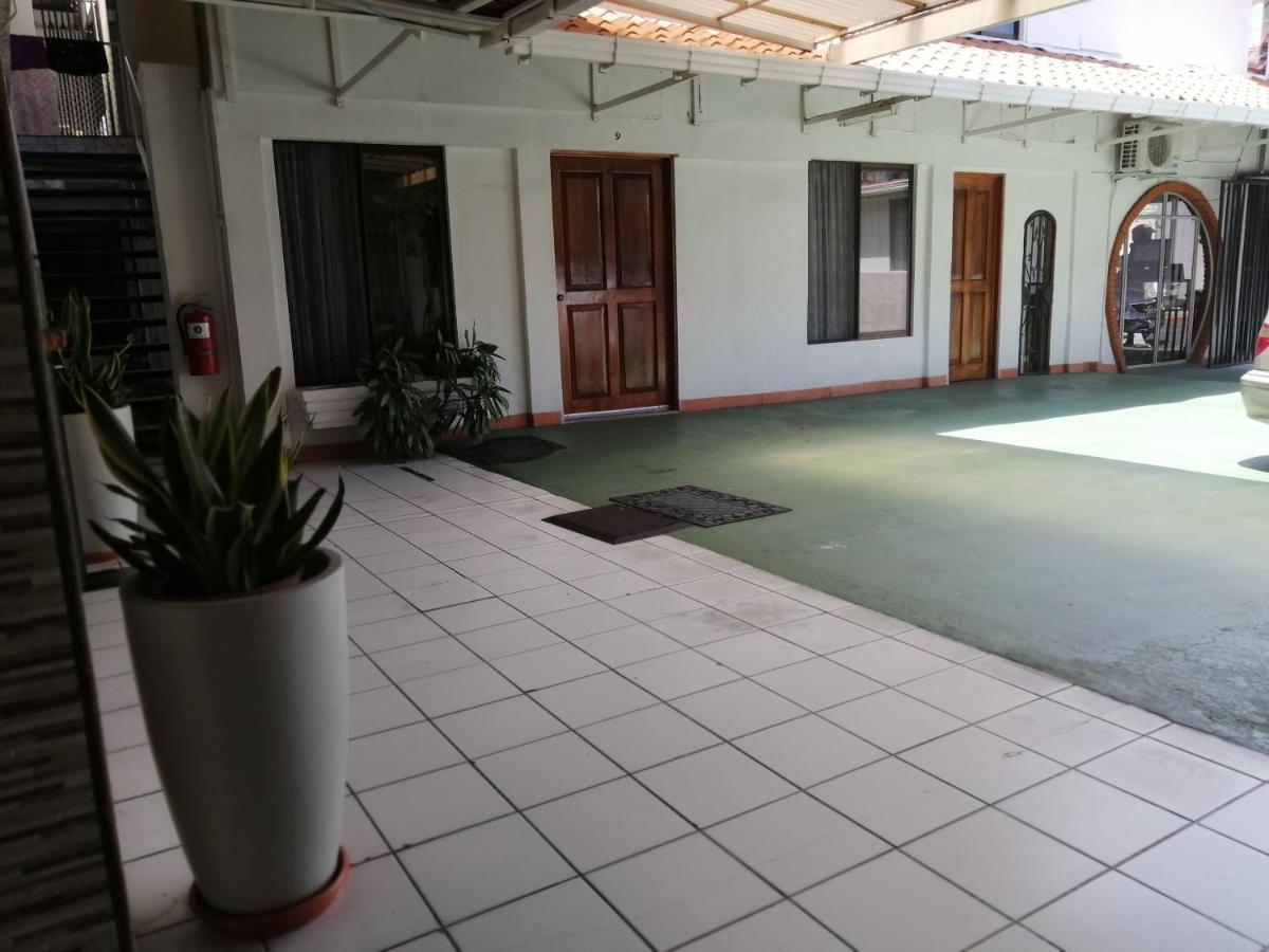Hotel Malinche Quepos Zewnętrze zdjęcie