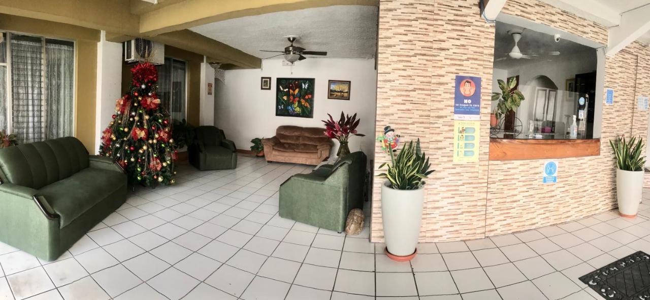 Hotel Malinche Quepos Zewnętrze zdjęcie