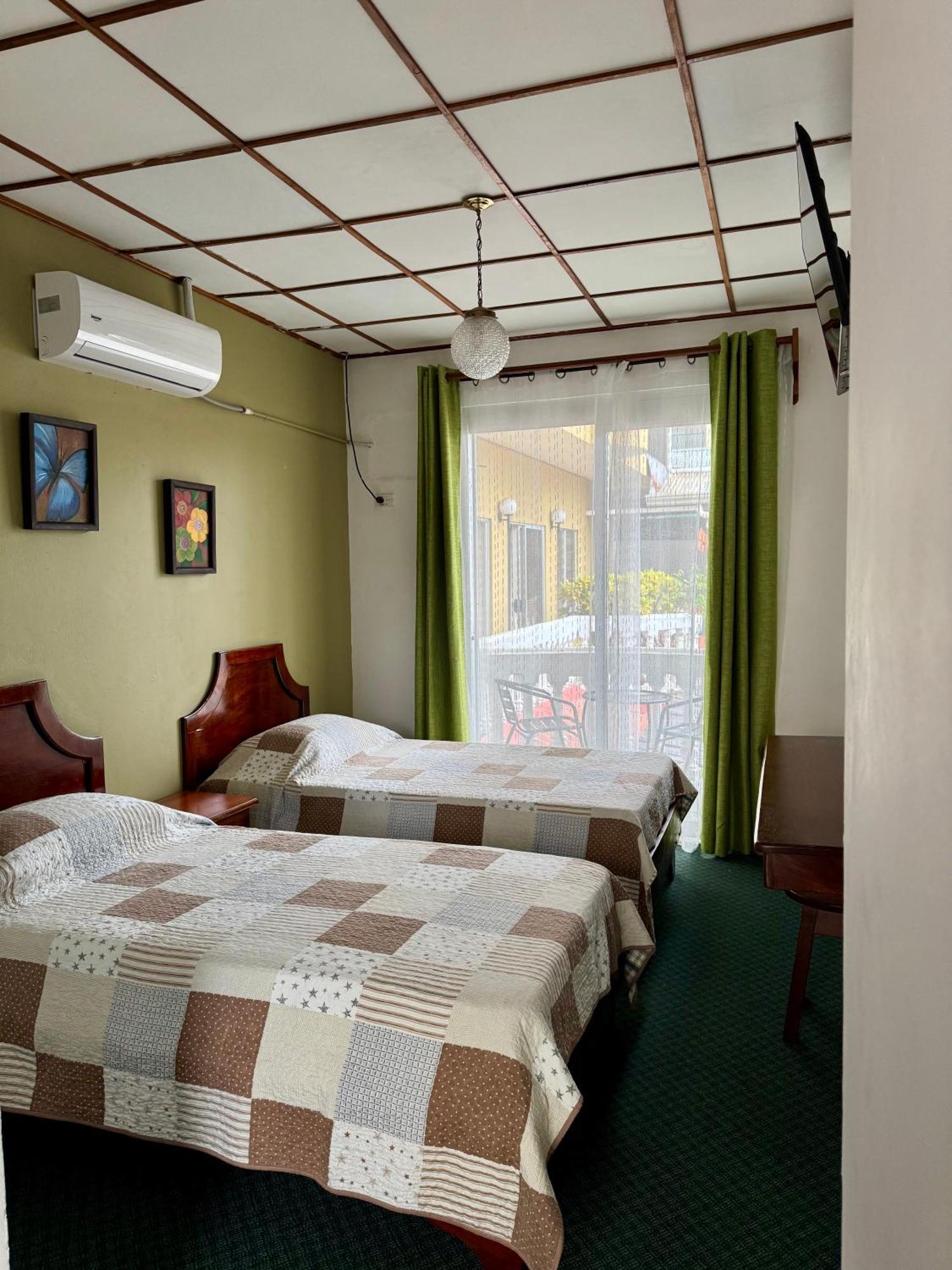 Hotel Malinche Quepos Zewnętrze zdjęcie